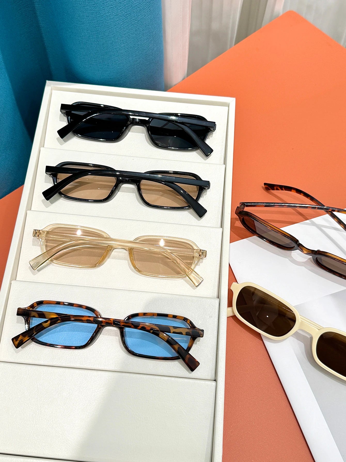 MerlXY™  | Fashionable Oval Small Frame Glasses